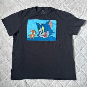 Tom and Jerry | Men's Black Classic Cartoon Retro Short Sleeve Tee | Size Large